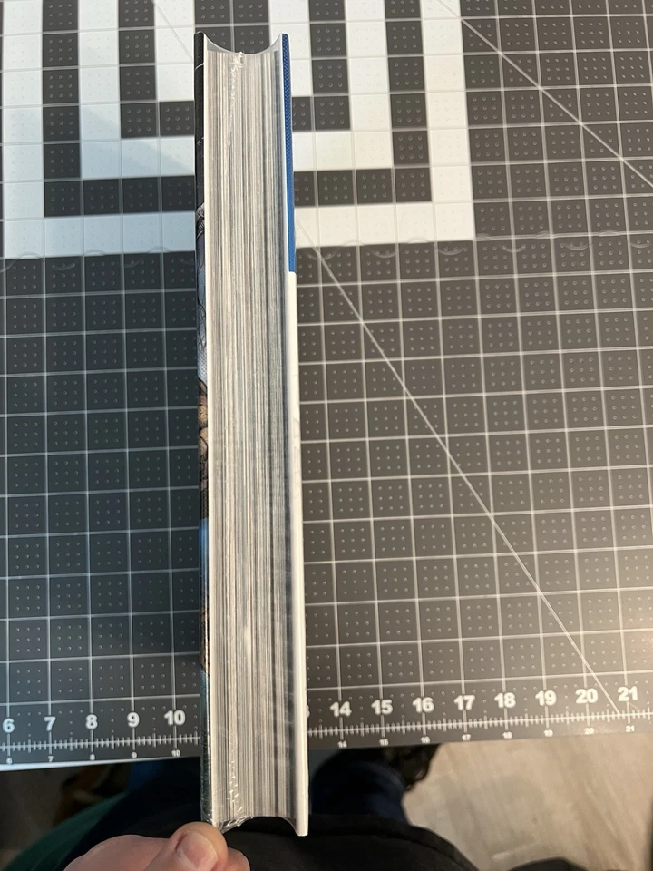 Fantastic Four by Jonathan Hickman Omnibus Vol 1 Marvel HC Brand New Sealed OOP - Image 4 of 4