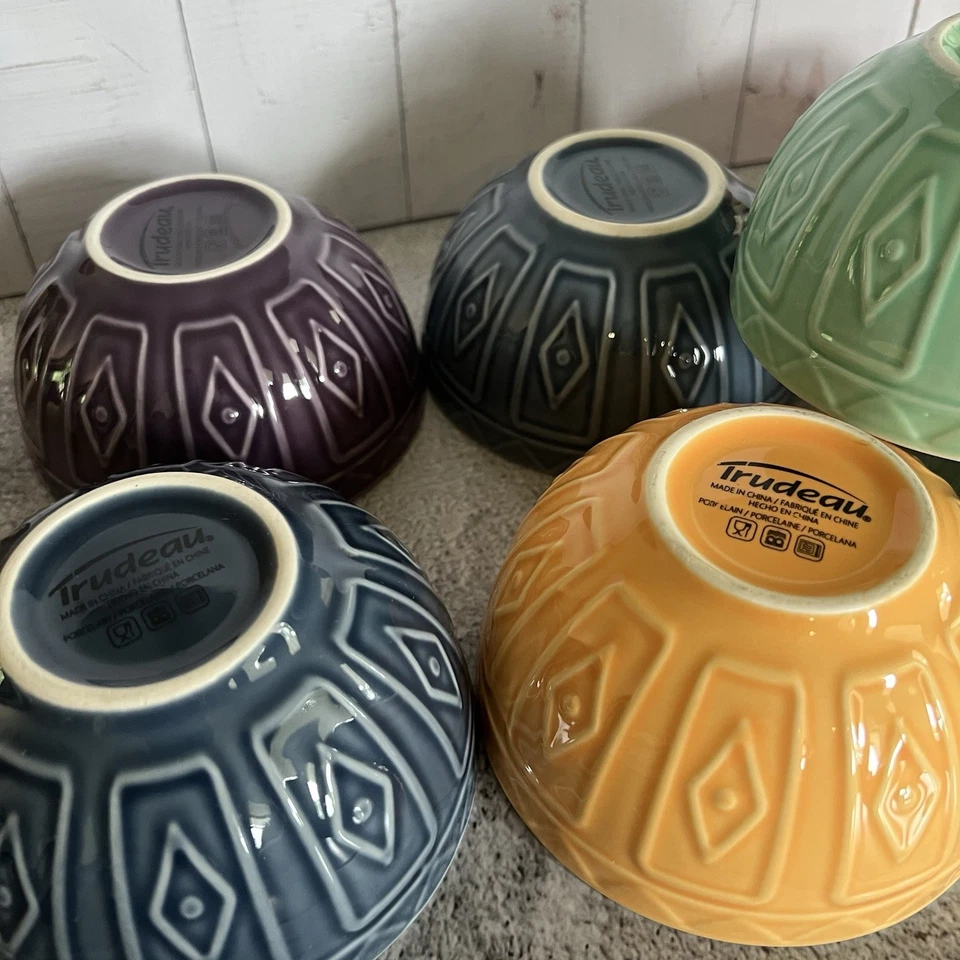 "Juego de 7 cuencos de porcelana Trudeau de 4,5"" multicolor patrón geométrico estilo postre" Foto 3 de 4