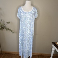 Miss Elaine Blue Paisley Lace Trim Cap Sleeve Nightgown size Large Cottage