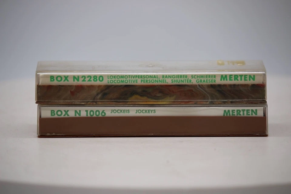 Merten N Scale Jockeys 3 Figures on Horses # N 1006 & N 2280 Locomotive people - Image 2 of 4