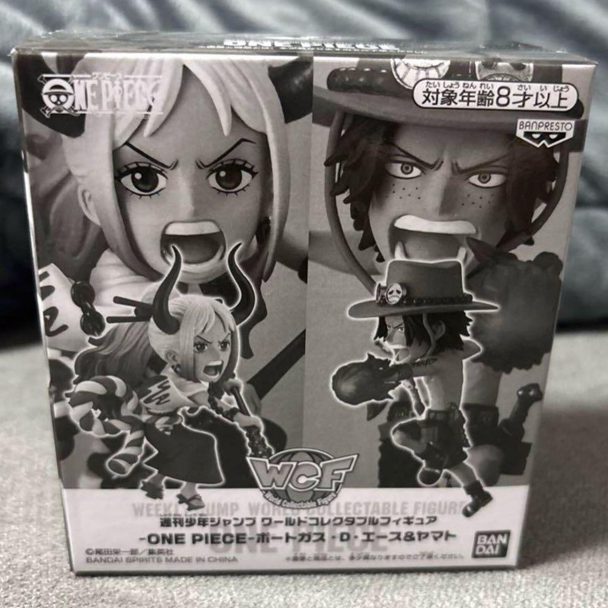WEEKLY JUMP WORLD COLLECTABLE FIGURE ONE PIECE Portgas D. Ace