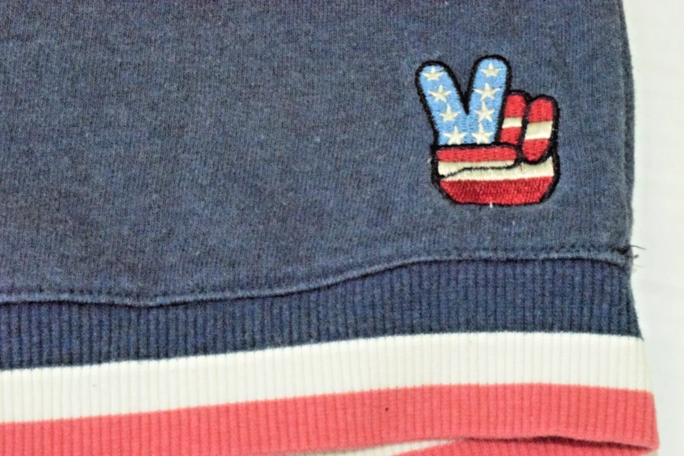 Vintage Shorts Junk Food Size M 90s Red White Blue Terrycloth Peace Sign Patch - Image 4 of 4