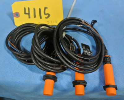 3pc. Efector Inductive Proximity DC Sensor Type IG-3005-BPKG, 18mm x 1 Threaded