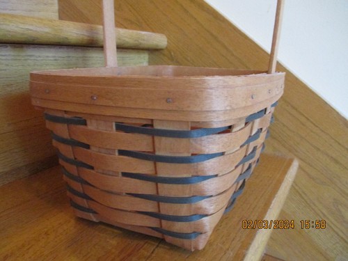Longaberger Spring Basket Heartland Weave 1993 useful size *shipping included!* - Picture 3 of 10