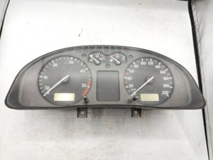 3B0919880D Volkswagen PASSAT B5 1997 Tacho Kombiinstrument