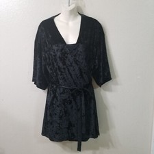 Chelsea Velvet Wrap Mini Dress Size M Black Short Sleeve Tie inside/Front X426B