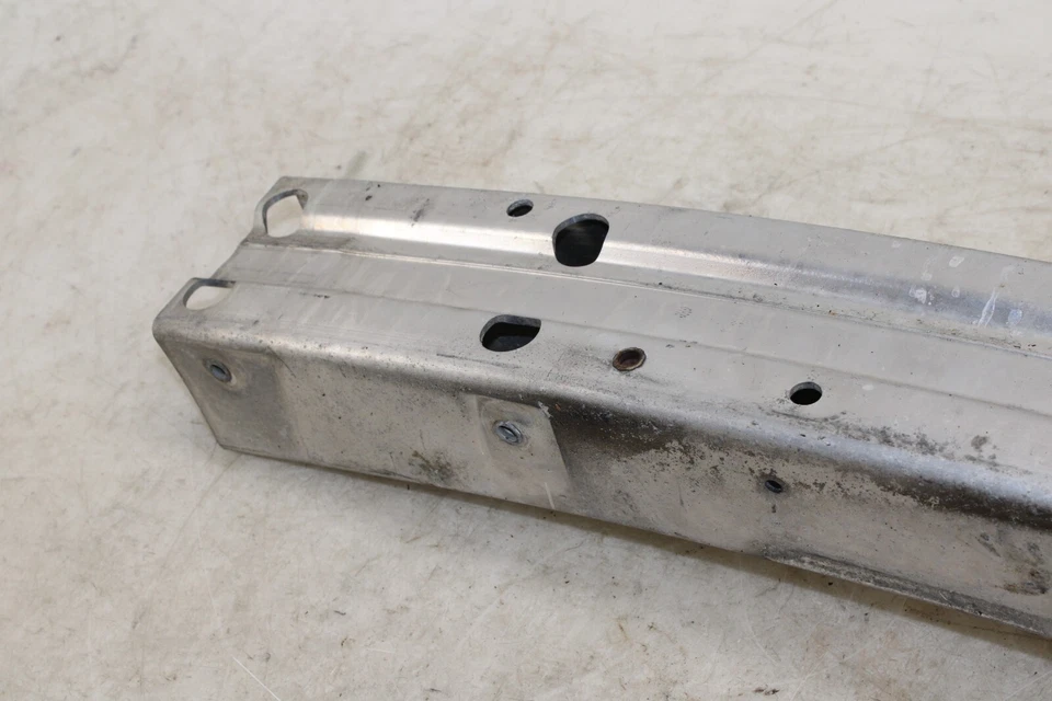 Barra de impacto de refuerzo delantero Pontiac Solstice 2006-2009 OEM GQ34 Foto 4 de 4