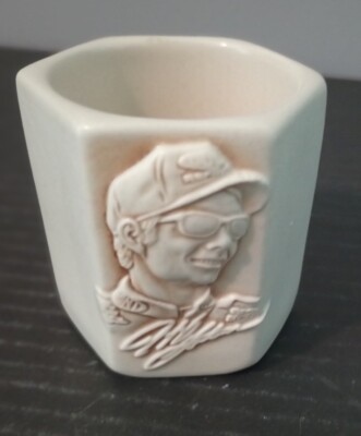 Jeff Gordon 1997 3D Refief Shot Glass Toothpick Votive Candle Holder NASCAR #24 