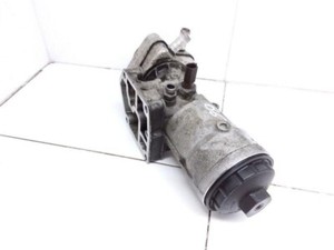 Volkswagen PASSAT B6 2006 Diesel 77kW Ölfilterhalter / Kühler 20327192