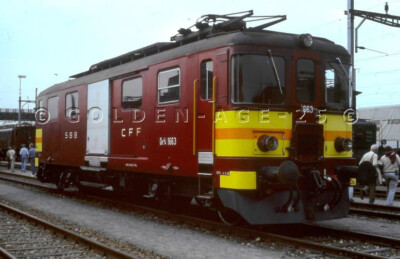 org DIA SBB De64/4 1663 Warnanstrich Dep Luzern in Basel-Wolf 06.10.1985 (80610