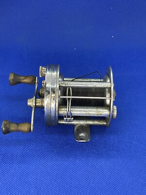リール South Bend No.550 Model G Vintage South Bend 550 Model G : Anti-Back -Lash Baitcasting