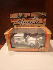 Collector's Replica 1953 Good Humor Ice Cream Truck. New In Box
