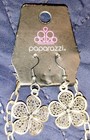 NWT & NWOT Lot of Paparazzi Jewelry and Other Costume Pieces (20) — photo 7