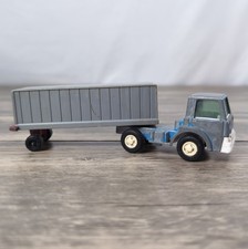 Vintage 1970s TootsieToy Semi Tractor Trailer 6.5" Made In USA Diecast Toy