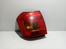 HECKLEUCHTE RECHTS / 1537057 FÜR TOYOTA COROLLA E12 *
