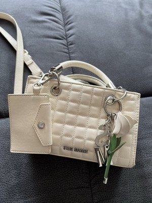 Steve Madden Handtasche gesteppt creme mit Anhänger