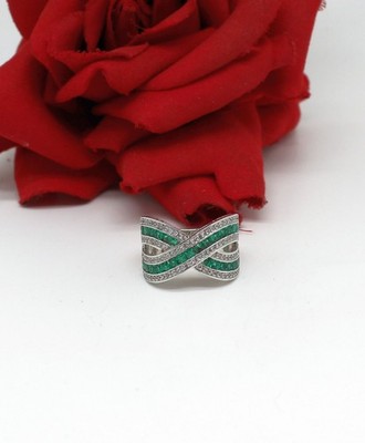 NWOT Silver tone Sparkling Green & White Cocktail Ring Size 8.5   CAT RESCUE