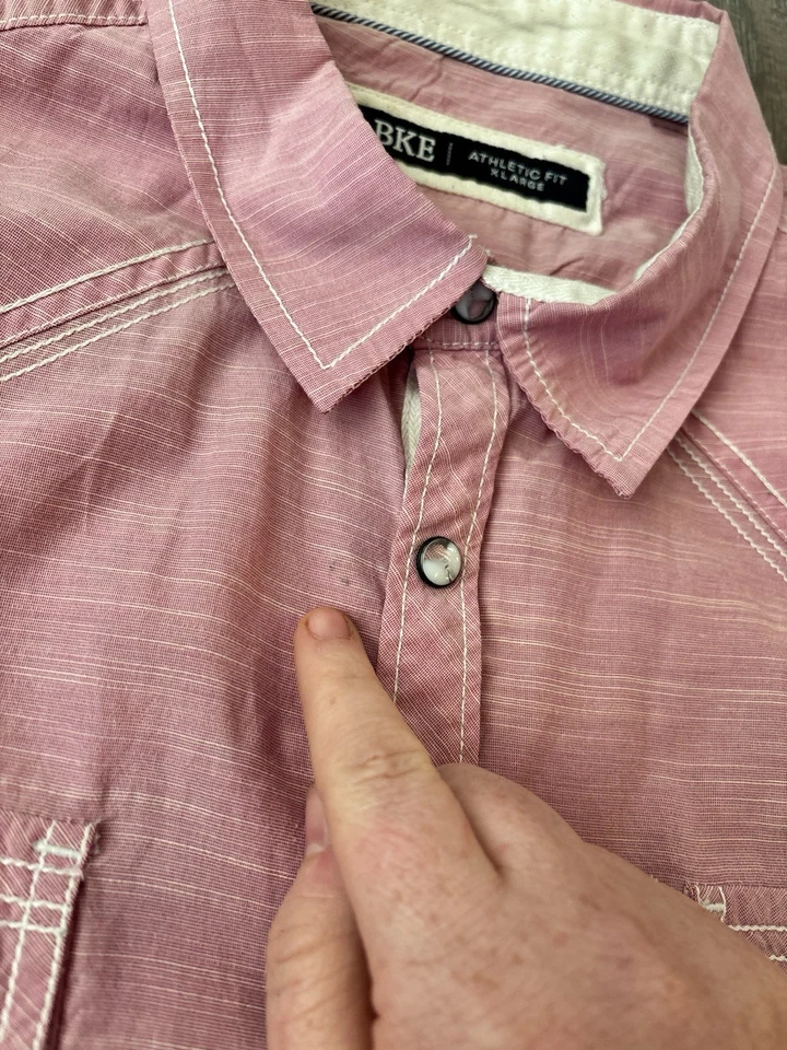 Camisa BKE Para Hombre Extra Grande Calce Atlético Rosa Perla A Presión Manga Larga Con Botones Foto 3 de 4