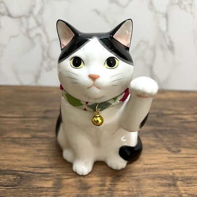 Maneki Neko Beckoning Lucky Cat Yakushigama Pottery Tuxedo My House's Manekineko