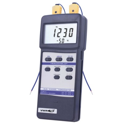 VWR 23609-230 Dual Channel Digital Traceable 4137 Thermometer w/  Probes