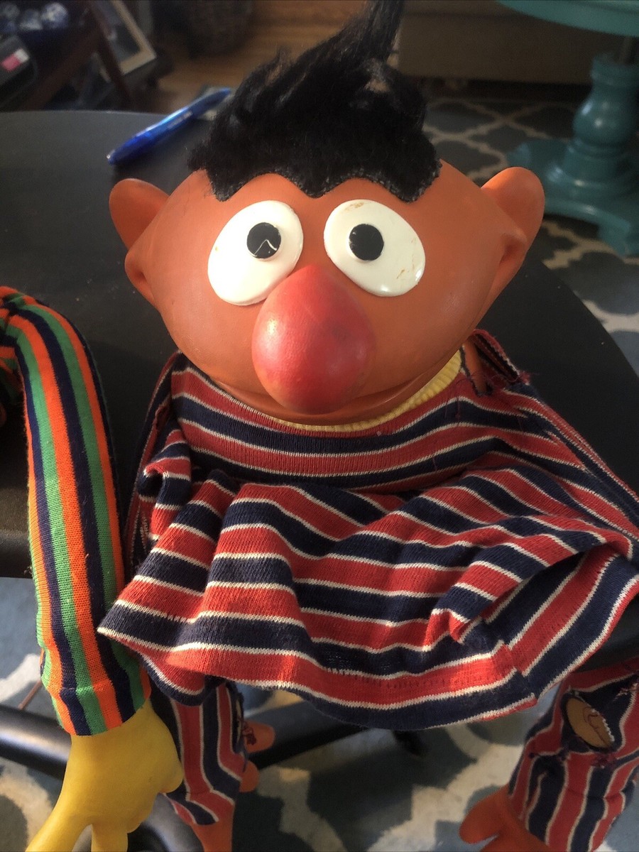 1970's Muppets SESAME STREET Bert & Ernie + Rubber & Cloth Hand