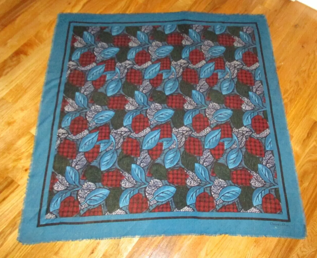 Foulard vintage Christian Dior bleu turquoise rouge noir frangé feuille 100% laine 34