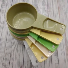 Vtg Tupperware Set 6 Green Ivory Yellow Retro Nesting Measuring Cups 1/4 - 1 Cup