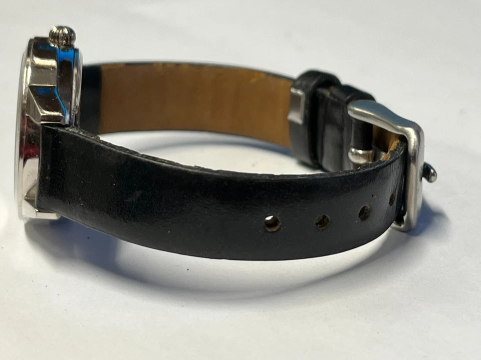 Working Ladies Silver Dunne & Cole Quartz Watch DG - image 3 of 4