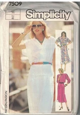 7509 Vintage Simplicity SEWING Pattern Misses Dress Concealed Front Closing Yoke