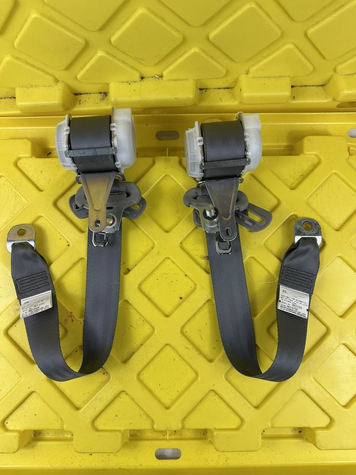 Toyota Highlander 2009 2ND segunda fila cinturón de seguridad fila OEM Foto 2 de 4