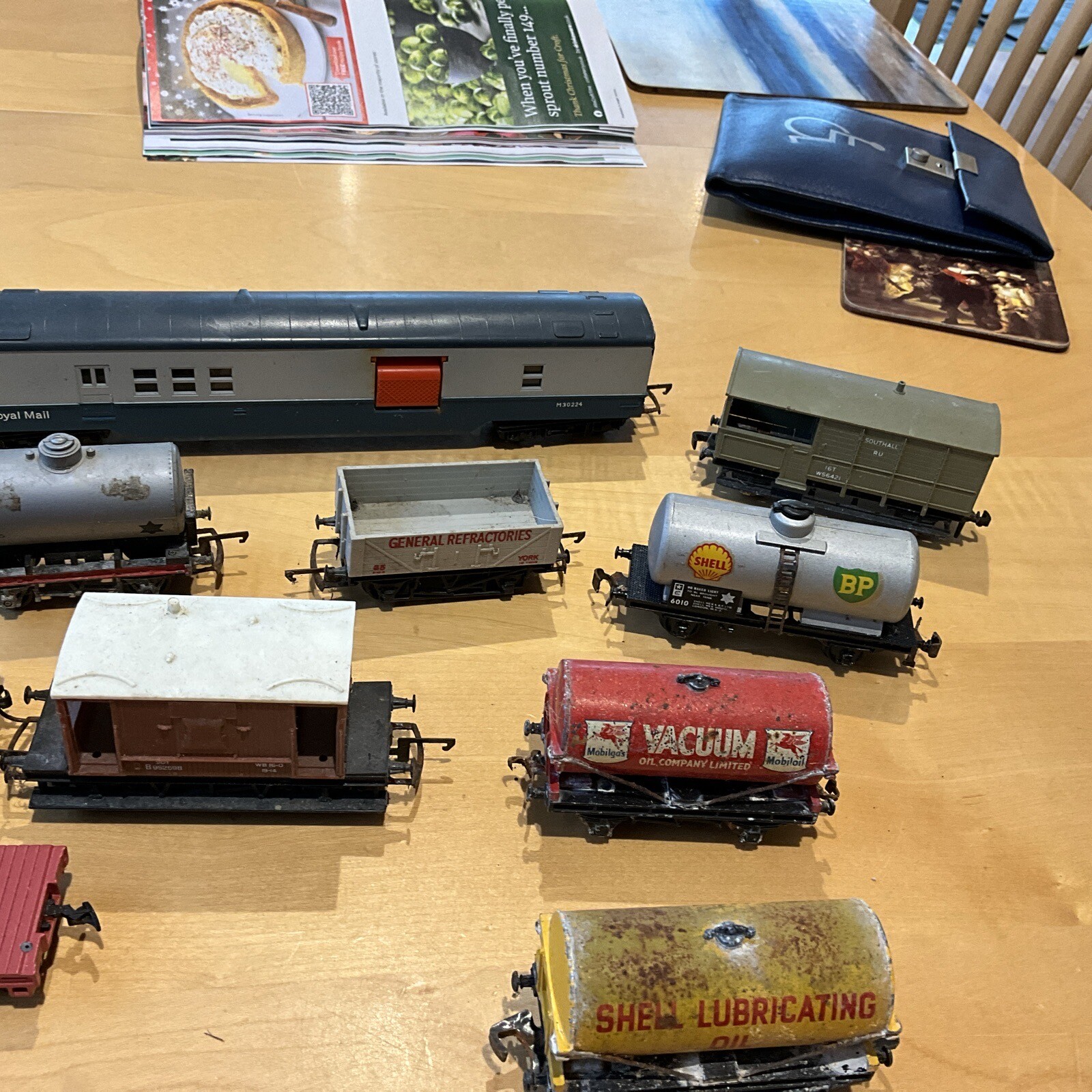 OO gauge Hornby/Triang Rolling Stock Job Lot Used As Pictures. eBay