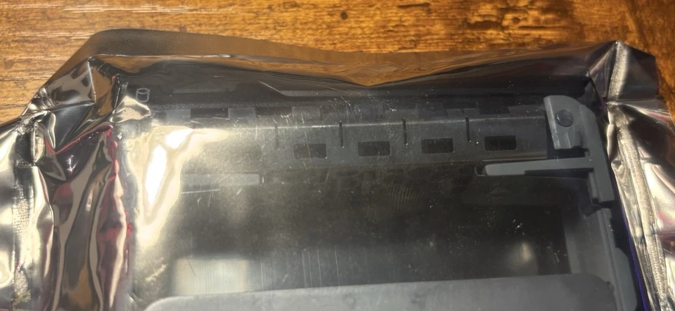 DELL Intel SSD DC S3710 Series 400GB SSDSC2BA400G4R 2.5" SATA SSD 400GB 07C7FK - Image 4 of 4