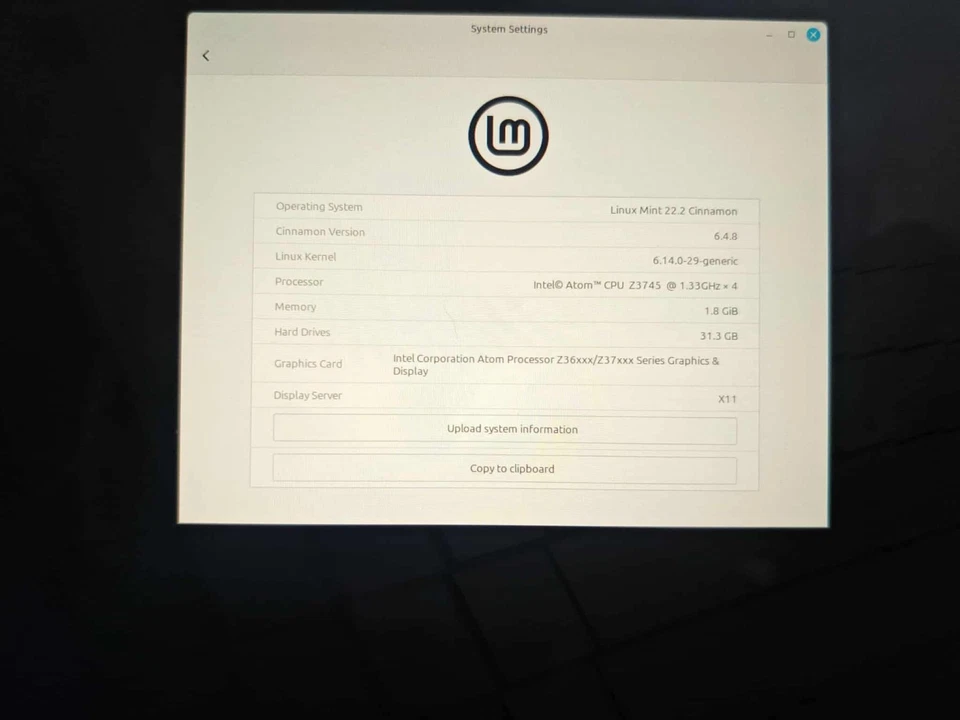 Zebra ET50PT 10.1" Tablet – Intel Atom Z3745, 2GB RAM, 32GB Storage, Linux Mint - Image 2 of 4