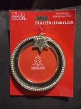 Studio Decor Christmas Ornament Photo Frame: 2016 (Gold Colored)