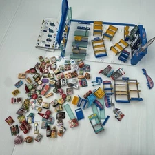 Zuru Mini Brands Large Lot Plus Mini Mart, Nickelodeon, Sponge Bob, Lots Of Food