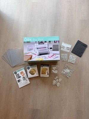 Sizzix Big Shot Starter Kit - Including Bonus Various Dies And Accessories NIB