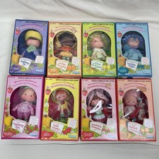 Set of 8 Vintage 1980 Kenner World Of Strawberry Shortcake Dolls Unopened NIB