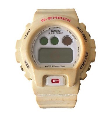 CASIO G-SHOCK DW-6900 UHR selten Casio verfärbt funktioniert nicht
