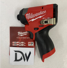 Trapano elettrico a percussione Milwaukee M12 FID2 12 V GEN3 **Bear Tool**