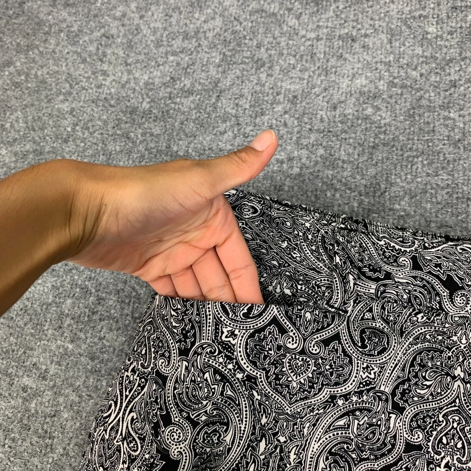 Pantalones Cortos Talbots Para Mujer 4 Negros Blancos Paisley Mezcla de Algodón Elastizados Pull On Bolsillos Foto 3 de 4