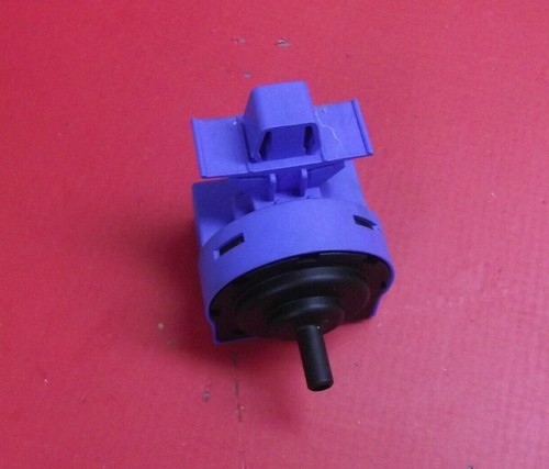 Waschmaschine INDESIT IWSC61251 S ECO UK Druckschalter