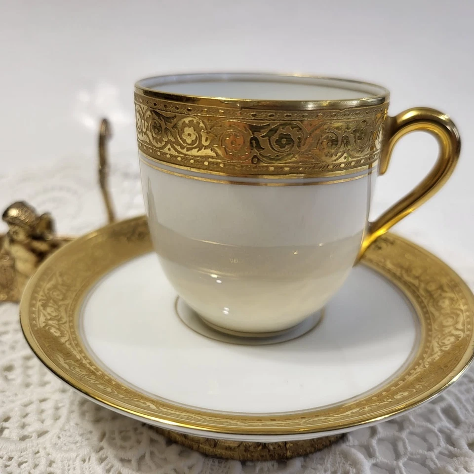 Antike Rosenthal Selb Bavaria Mokkatasse mit Untertasse Golddekor - Bild 3 von 4