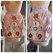 Vintage Souvenir Apron Pink White Embroidered Handmade Novelty 50s 60s XS/S