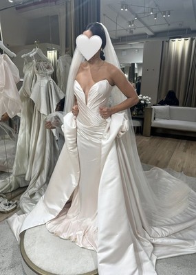 Galia Lahav  Raphaella  Couture Wedding Dress Silk, Noel Overskirt, Shawl & Veil