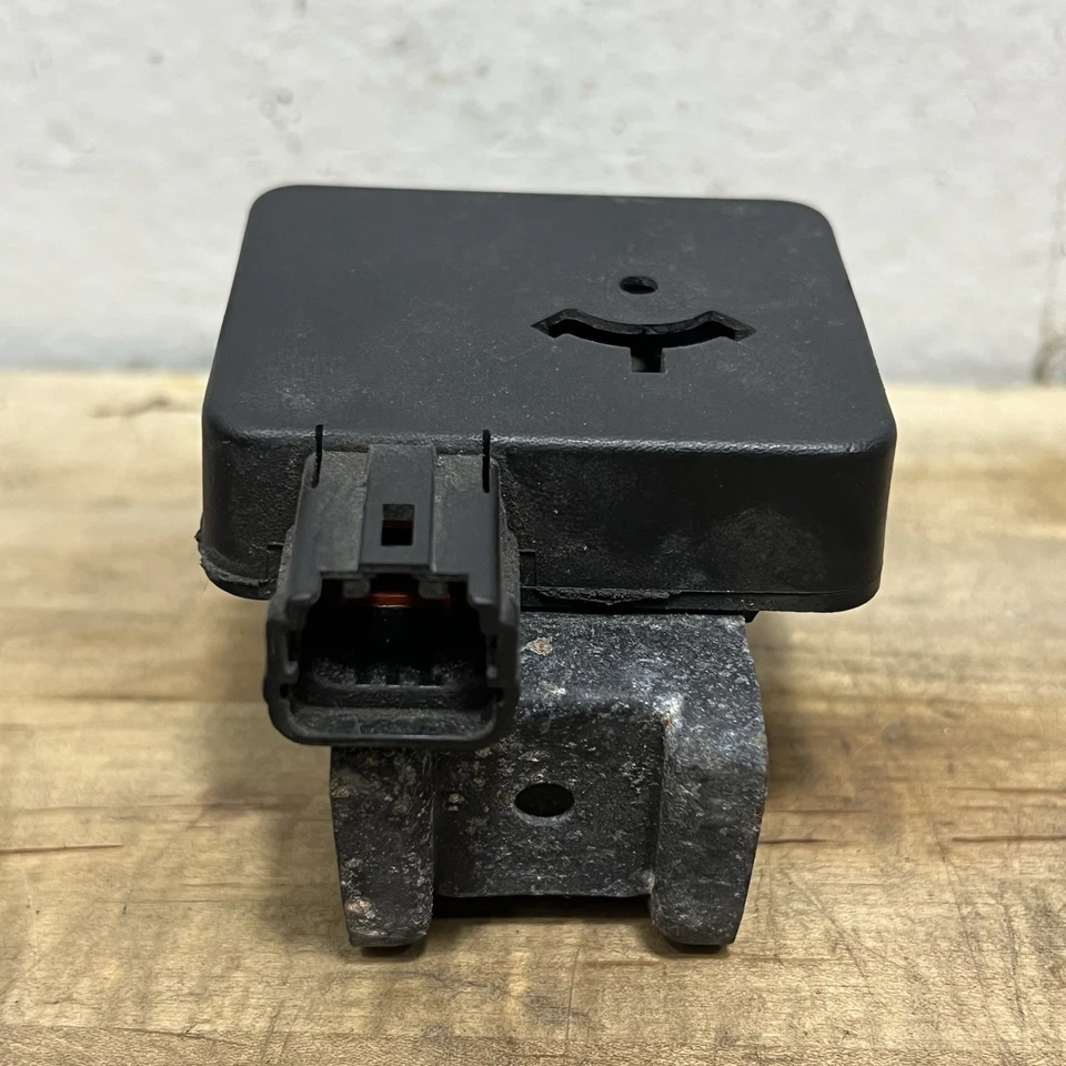 Zumbador de advertencia Infiniti QX56 2011-2020 alarma antirrobo sirena bloqueo de cambio fabricante original Foto 2 de 4