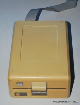 APPLE III Computer External 5 1/4'' Floppy Disk Drive A3M0004 Not Tested SN52930