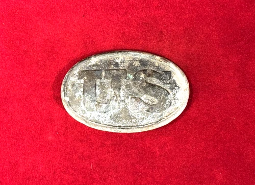 RARE CIVIL WAR "US" CARTRIDGE BOX PLATE / GREAT PATINA / INSCRIBED INITIALS