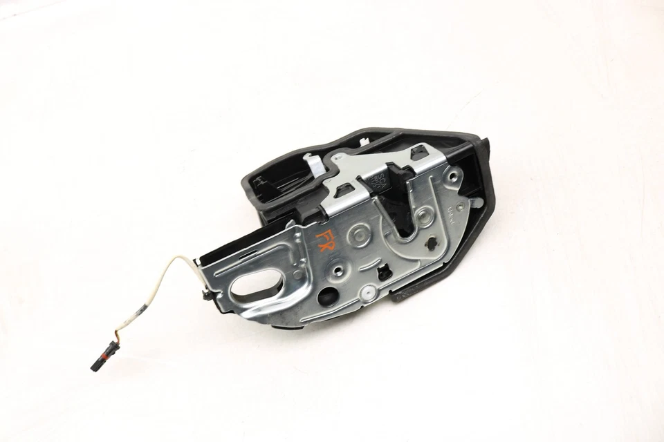 2013-2015 BMW ACTIVEHYBRID 7 — привод переднего правого замка двери 7185692 - Изображение 2 из 4