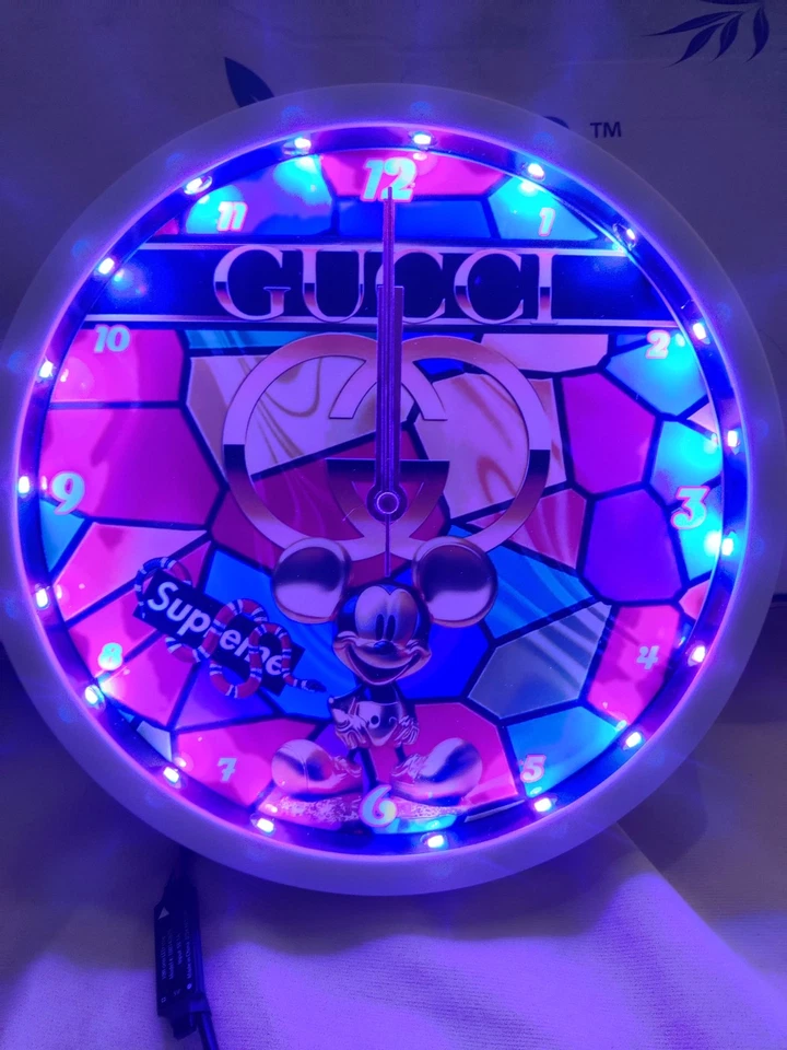 Expensive Mouse Wall Clock - Image 4 of 4