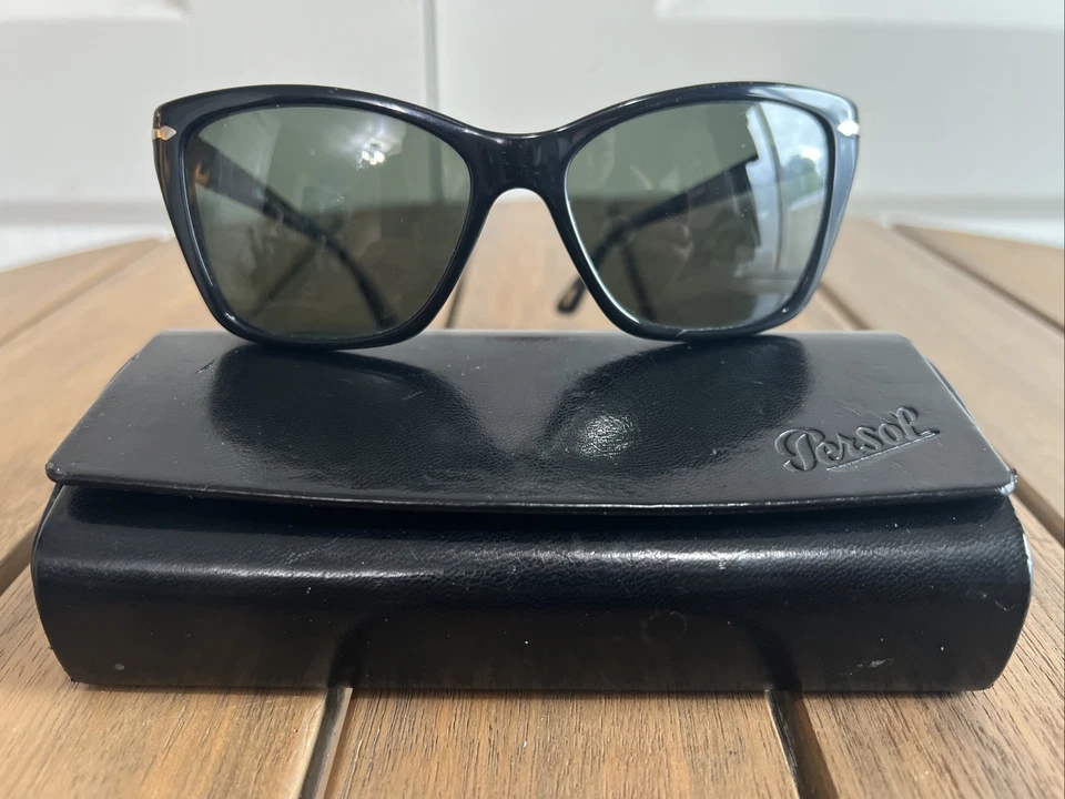 PERSOL 3023-S ЧЕРНЫЙ ПЛАСТИКОВЫЙ СОЛНЦЕЗАЩИТНЫЕ ОЧКИ 140 3N 56-16 ИТАЛИИ 95/31 С ЧЕХЛОМ И ТКАНЬЮ - Изображение 2 из 4